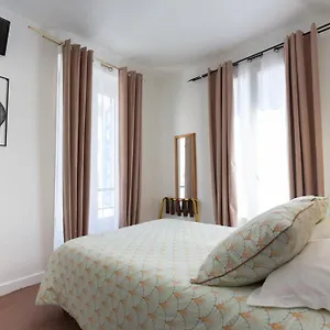 Ideal Hotel Paryż